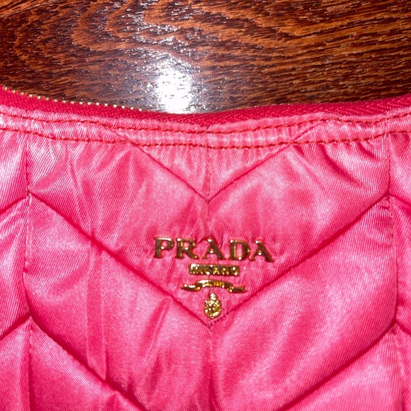 Authentic Prada tessuto bag - Picture 4 of 6